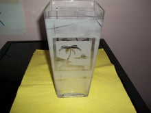 Load image into Gallery viewer, Vase -Sandblasted Palm
