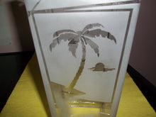 Load image into Gallery viewer, Vase -Sandblasted Palm
